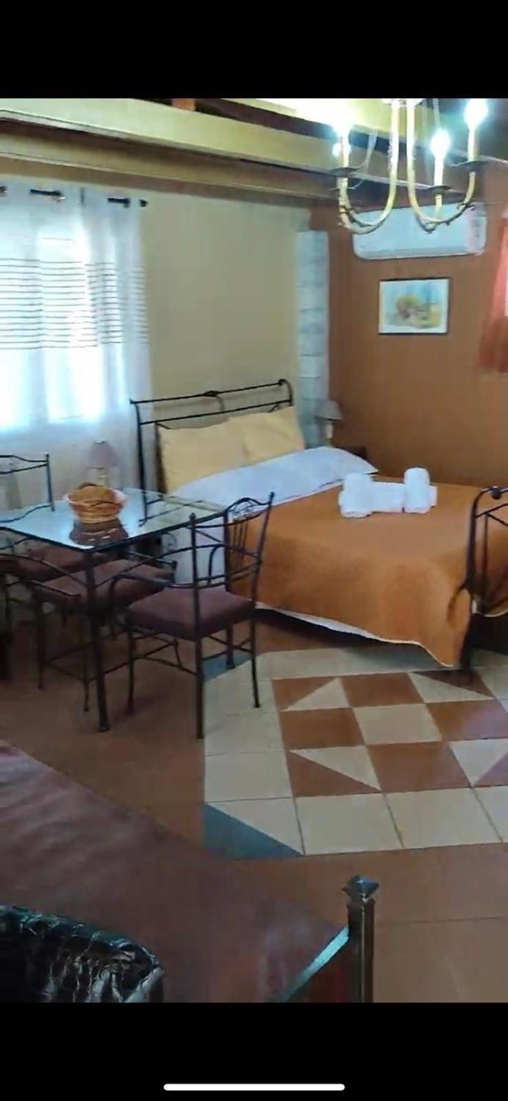 Amfitrion Apartment ยีธิโอ ภายนอก รูปภาพ